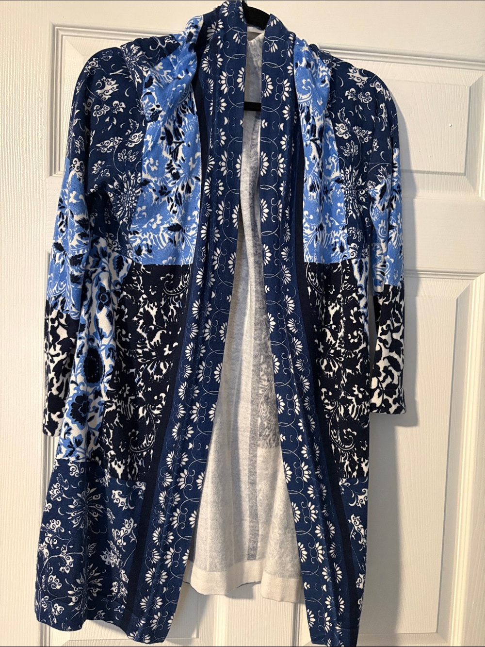 Westport Blue and White Open-Front Floral Cardigan